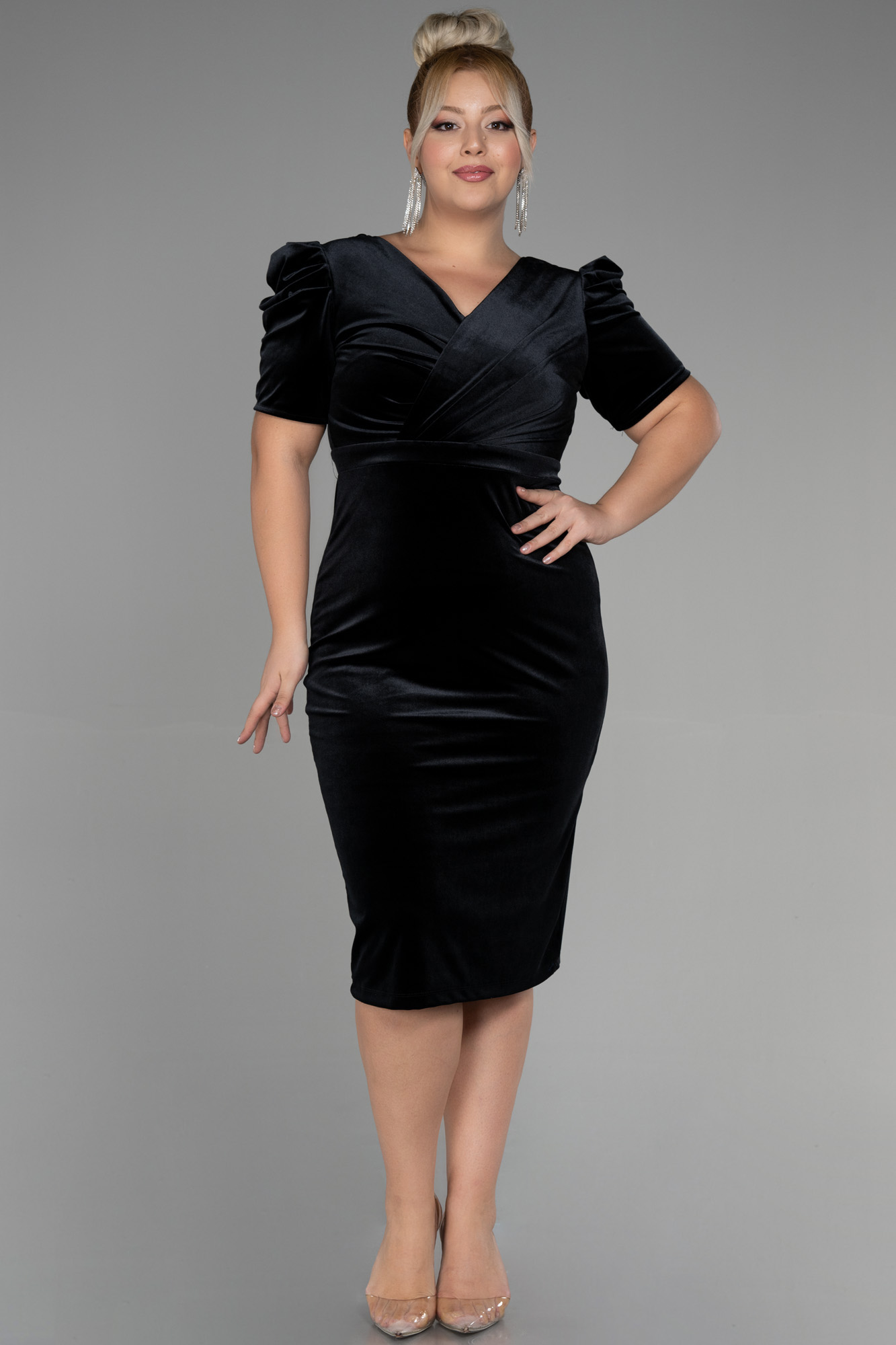 Samtkleid Langes Abendkleid aus Samt in Übergröße Midi Samt Schwarz ABK1874 ...
