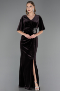Langes Abendkleid aus Samt in Übergröße Lang Samt Braun ABU6669