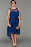 Kurzes Kleid in Übergröße Sächsischblau N98511