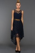 Kurzes Kleid in Übergröße Marineblau N98511