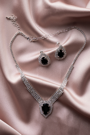 Silber-Schwarz Accessoire-Set UK966