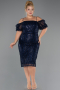Einladungskleid In Übergröße Midi Perlenbesetzt Marineblau ABK2689