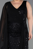 Abendkleid in Übergröße Lang Perlenbesetzt Schwarz ABU6133