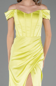 Abendkleid in Übergröße Lang Satin Pistaziengrün ABU6577