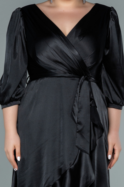 Abendgarderobe in Großen Größen Midi Satin Schwarz ABK1410