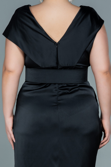 Abendgarderobe in Großen Größen Midi Satin Schwarz ABK1499