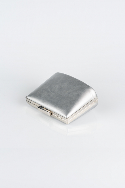 Kästchen-Tasche Gemustertes Leder Silber V288