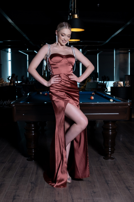 Abschlusskleid Lang Satin Zimtfarben ABU3198