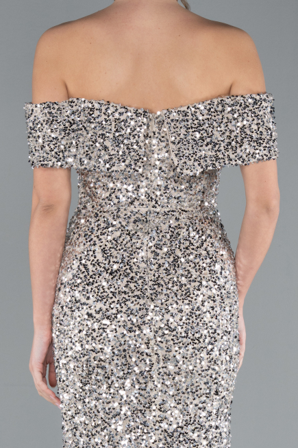 Abendkleid im Meerjungfrau-Stil Lang Schuppig Beige ABU4778