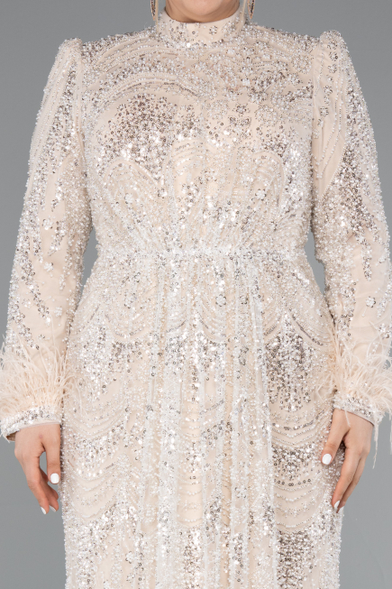 Hijab-Kleid İn Übergröße Lang Perlenbesetzt Beige ABU5057