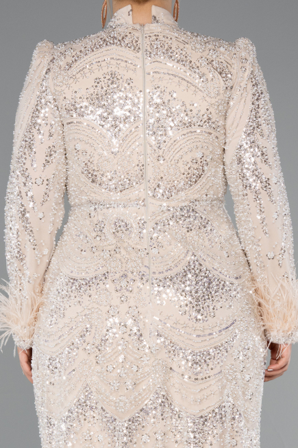 Hijab-Kleid İn Übergröße Lang Perlenbesetzt Beige ABU5057