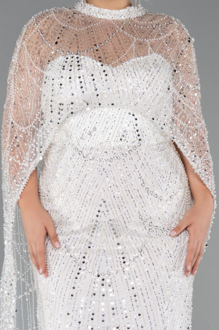 Brautkleid In Übergröße Lang Perlenbesetzt Weiß ABU5328