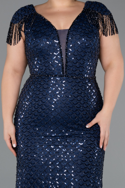 Abendkleid in Übergröße Lang Perlenbesetzt Marineblau ABU5367