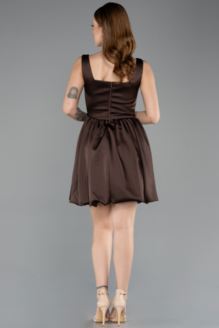Abendkleid Kurz Satin Braun ABK2529