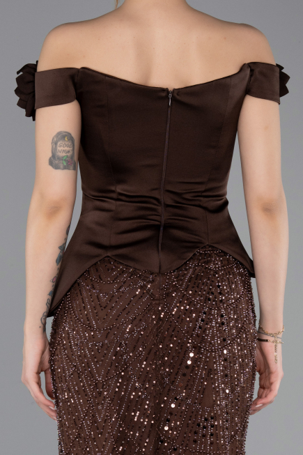 Braun Abendkleid Perlenbesetzt Lang ABU5616
