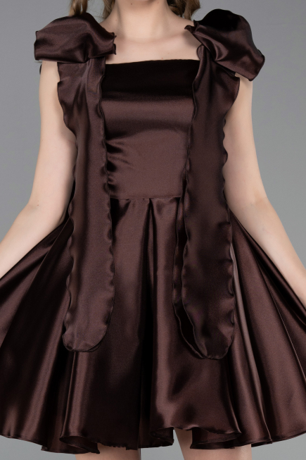 Partykleid Kurz Satin Braun ABK2607
