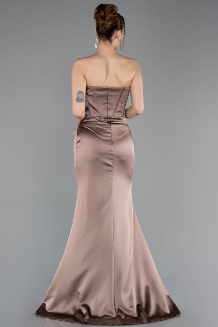 Abendkleid im Meerjungfrau-Stil Lang Satin Cappuccino ABU6109