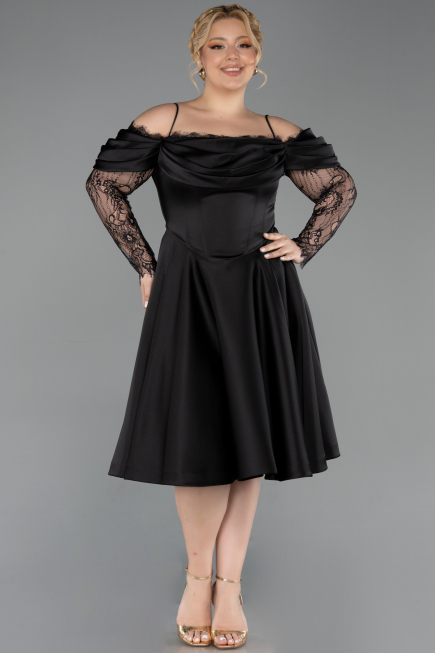 Einladungskleid In Übergröße Midi Satin Schwarz ABK2652