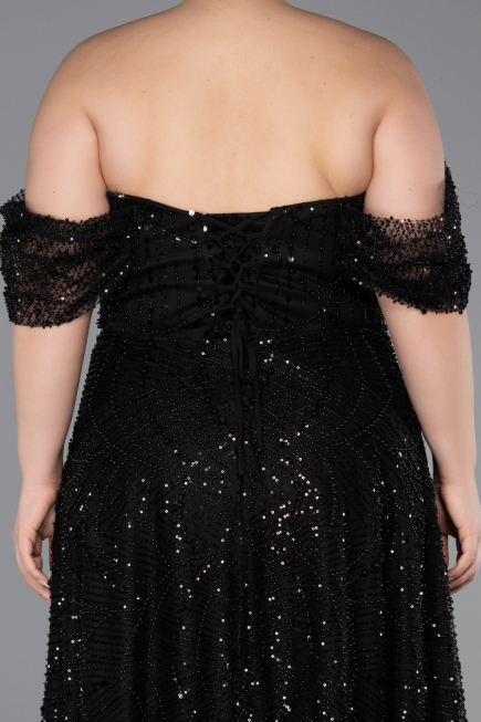 Abendkleid in Übergröße Lang Perlenbesetzt Schwarz ABU6347